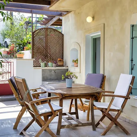 בית נופש Mandarini House
