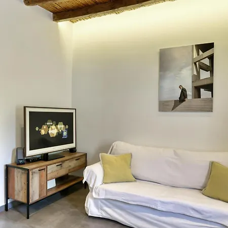 בית נופש Mandarini House *